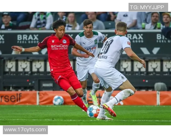 比勒菲尔德迎战门兴双方全力争胜展现足球魅力与激情